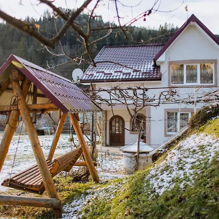 світанок у горах