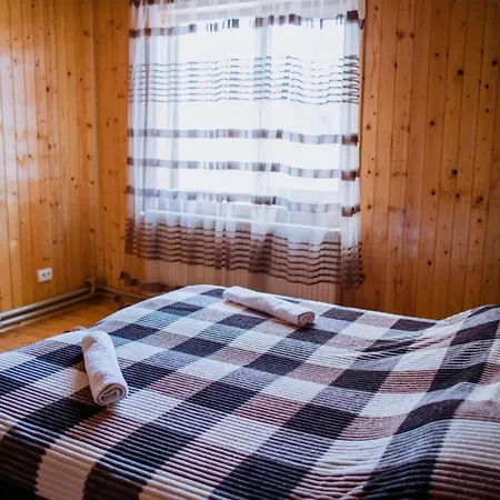 Πανσιόν світанок у горах