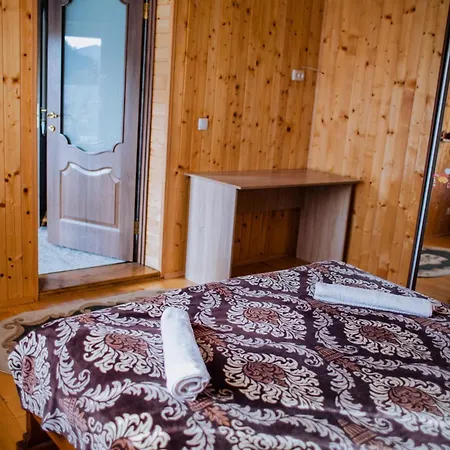 світанок у горах Guest house Verkhniy Yasenov