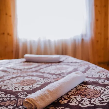 світанок у горах Gæstehus Verkhniy Yasenov