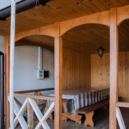 світанок у горах Verkhniy Yasenov